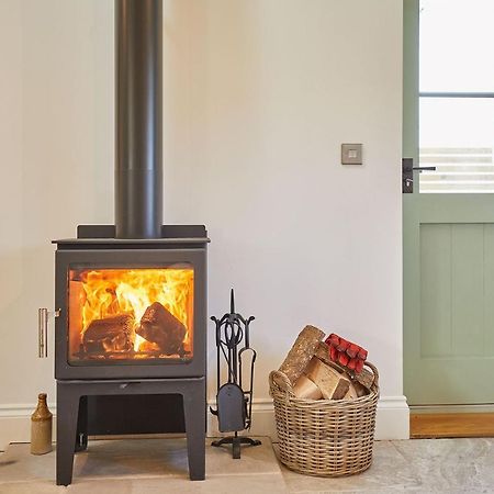 The Irishman'S Cottage Yedingham المظهر الخارجي الصورة
